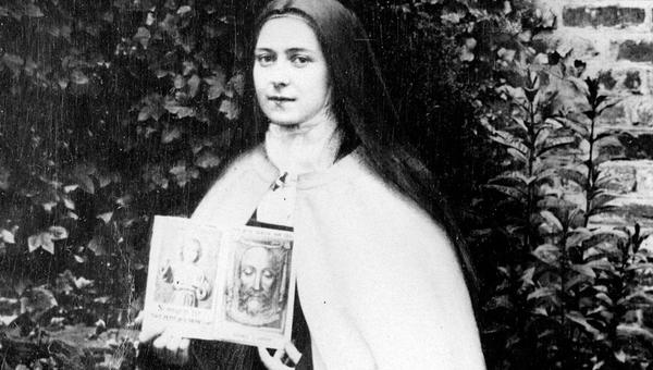 ŚWIĘTA TERESA Z LISIEUX