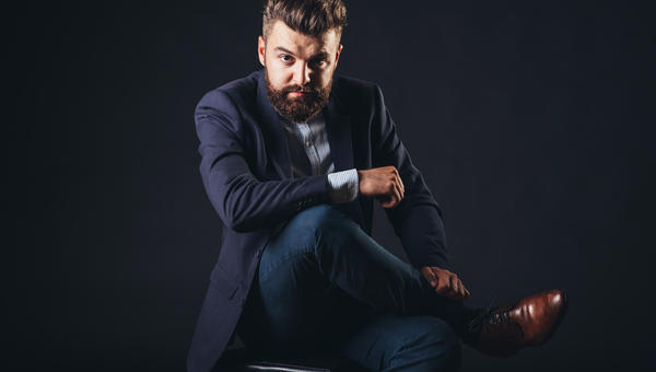 UOMO BUSINESS