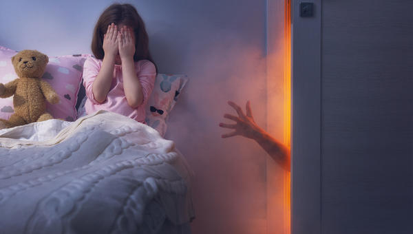 CHILD HAVING NIGHTMARE