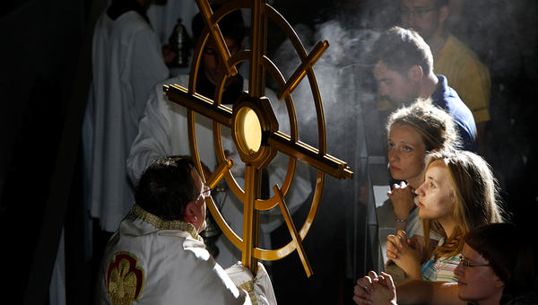 HOLY SACREMENT