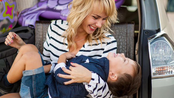 AUNT,CHILD,CAR