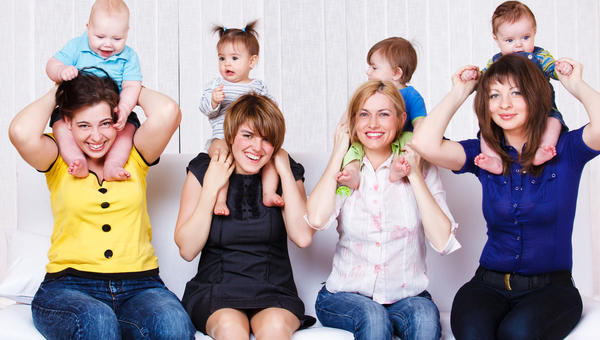 MAMME, FIGLI, INSIEME