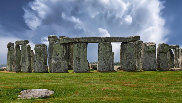 STONEHENGE