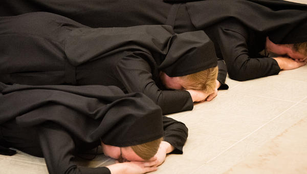 NUNS,VOWS