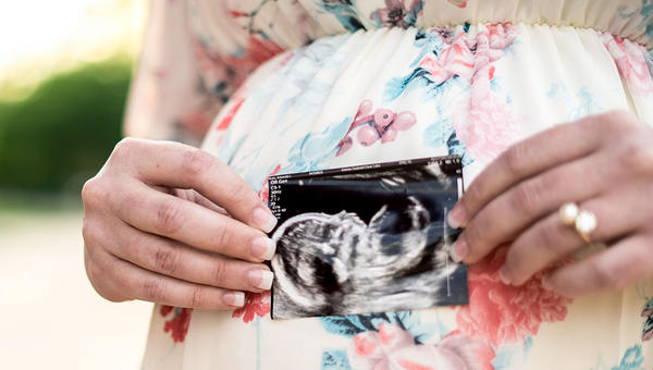 PREGNANT WOMAN