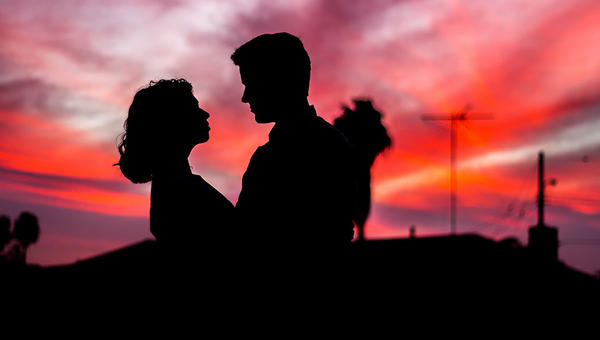 COUPLE