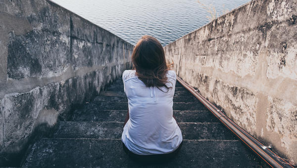 SAD,WOMAN,OCEAN