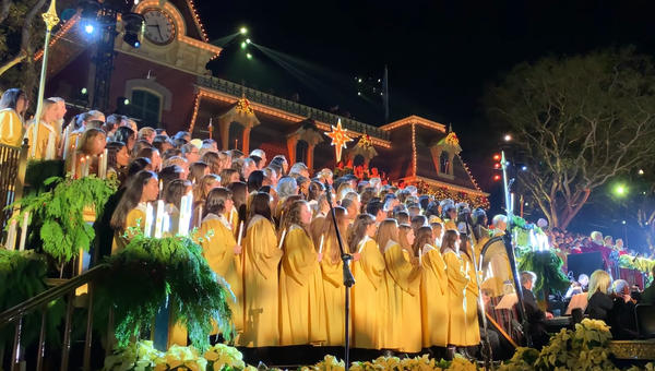 DISNEYLAND CHORUS