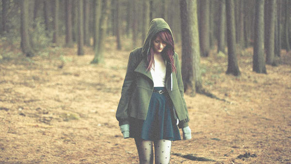 WOMAN