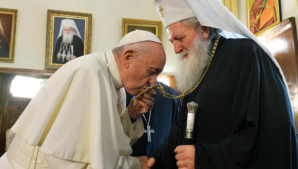 Pope and Neofit Bulgaria