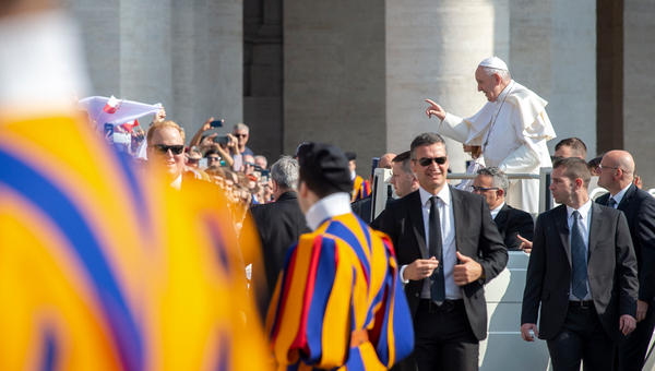 POPE AUDIENCE