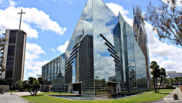 CRYSTAL CATHEDRAL