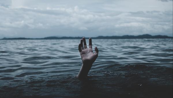 Nie czujesz się kochany, kochana? Cytaty, które przypomną Ci o sile Bożej miłości