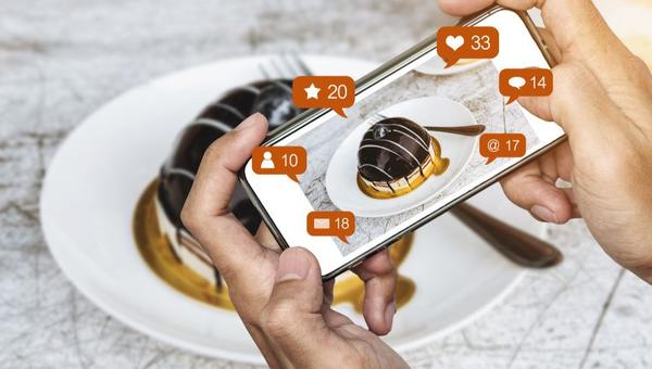 SOCIAL MEDIA