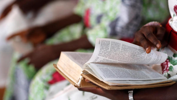 Messe dans une église togolaise