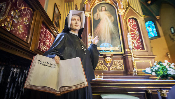 SAINT FAUSTINA