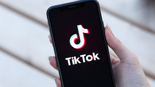 TIK TOK
