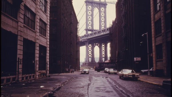 BROOKLYN BRIDGE,NEW YORK CITY