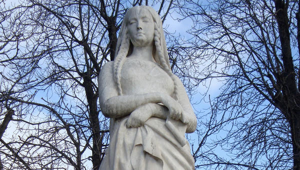 Statue de sainte Geneviève