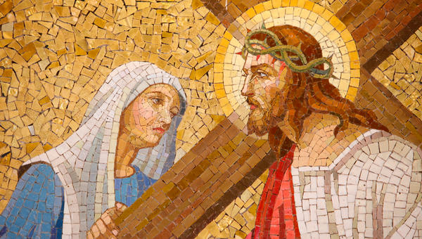 web2-marie-cross-godong.jpg