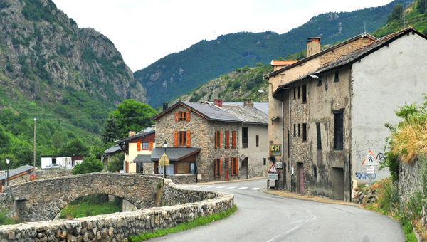 web2-merens-ariege-flickr.jpg