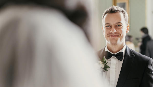 WEDDING, GROOM, SMILE