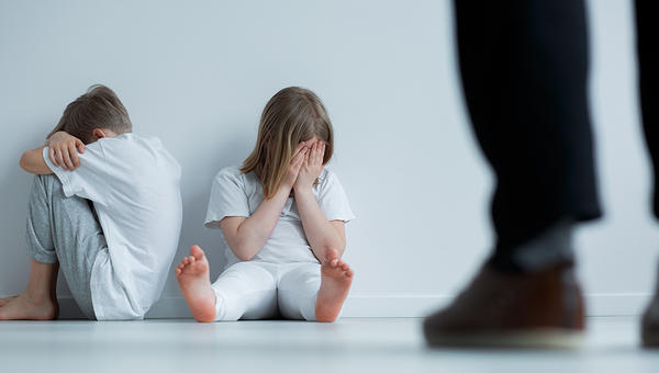 MOLESTOWANIE