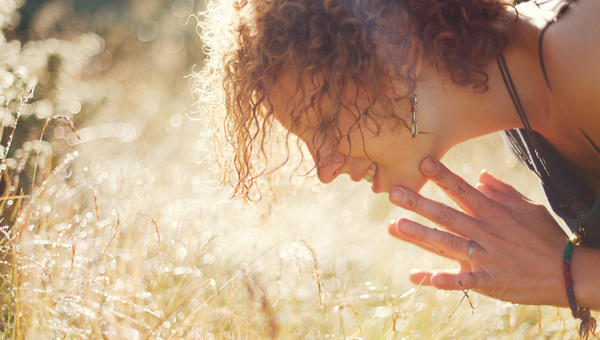 WOMAN, DEW, HAPPY