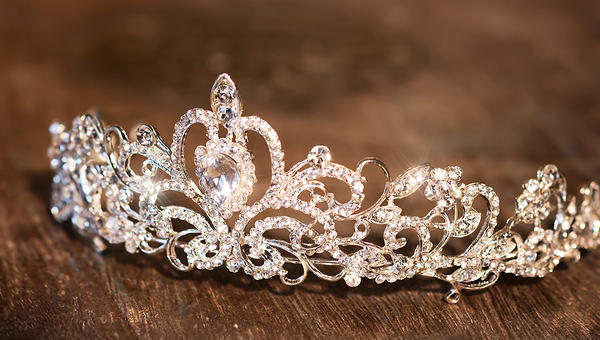 CROWN