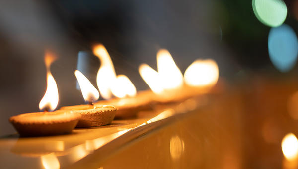 CANDLES