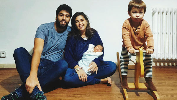 FAMILIA