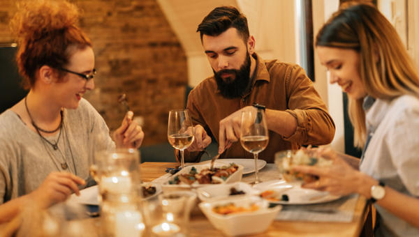 FRIENDS, DINNER, HAPPY