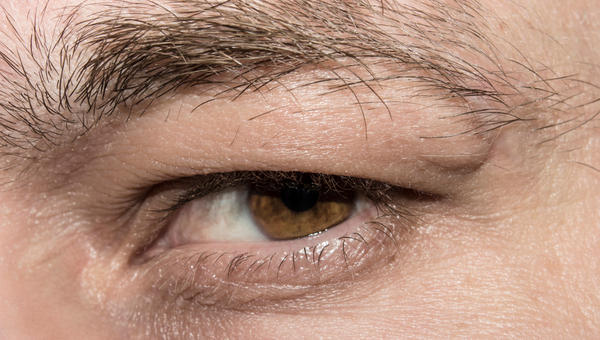 EYES,