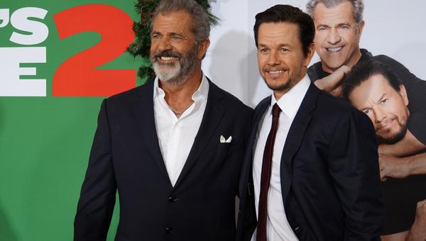 WAHLBERG; GIBSON