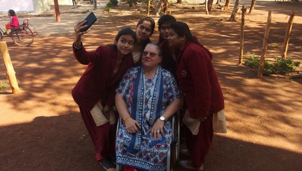JEEVODAYA, HELENA PYZ