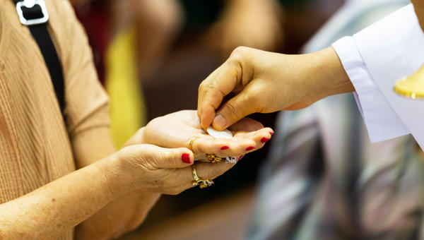 COMMUNION