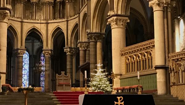 CHRISTMAS;CANTERBURY CATHEDRAL
