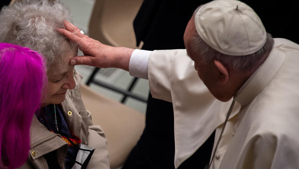 POPE-FRANCIS-AUDIENCE-APRIL-06-2022-Antoine-Mekary-ALETEIA