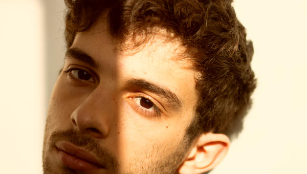 PRIMO PIANO, UOMO