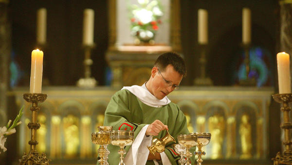 czynności podczas liturgii Mszy świętej