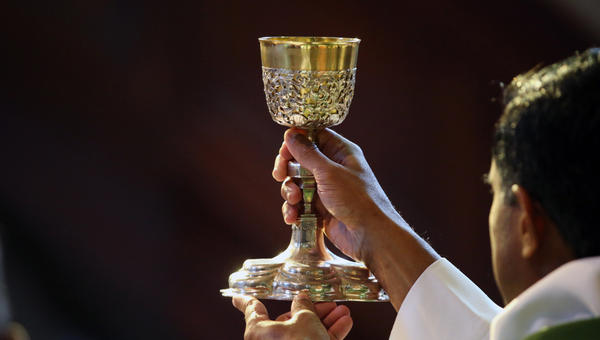 czynności podczas liturgii Mszy świętej