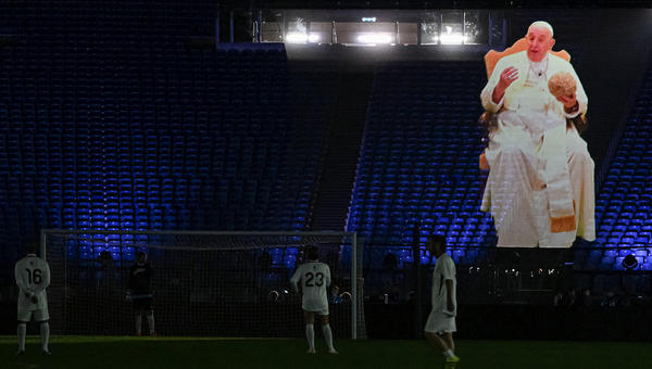 Pope-Francis-peace-message-during-a-friendly-tribute-match-for-peace-in-memory-of-late-Argentininan-player-Diego-Maradona-AFP