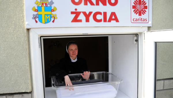 Okno życia w Krakowie