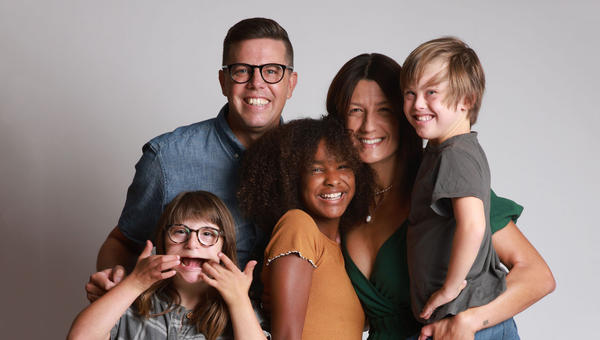 Heather Avis with her Family - The Lucky Few Foundation