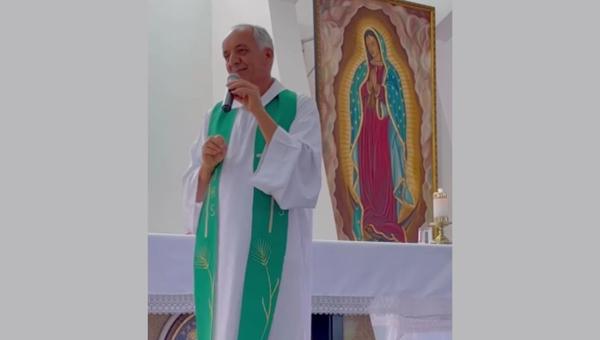 Padre cuja homilia viralizou