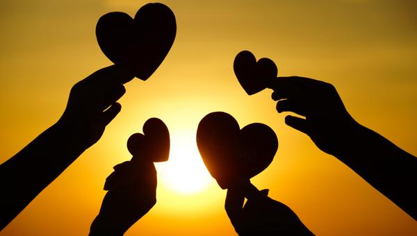 hands heart sunset family