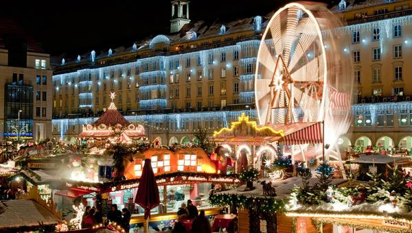 Striezelmarkt. Najstarszy jarmark bożonarodzeniowy