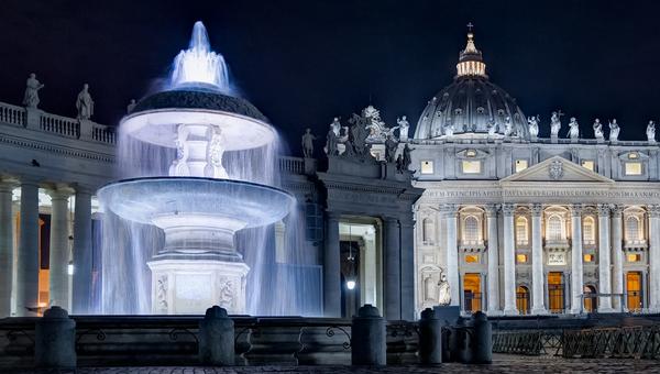 Vatican Fountains at night