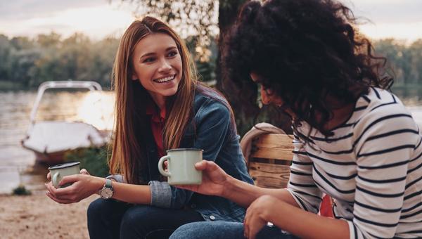 friends-talking
