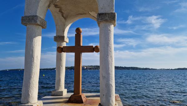 Cannes_plage_de_la_Croisette_photo_EB